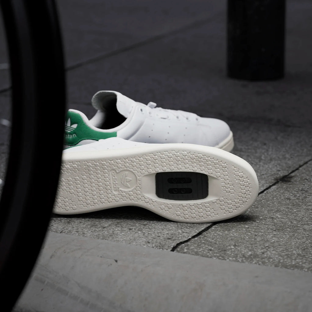 Adidas Velostan Smith shoes - White