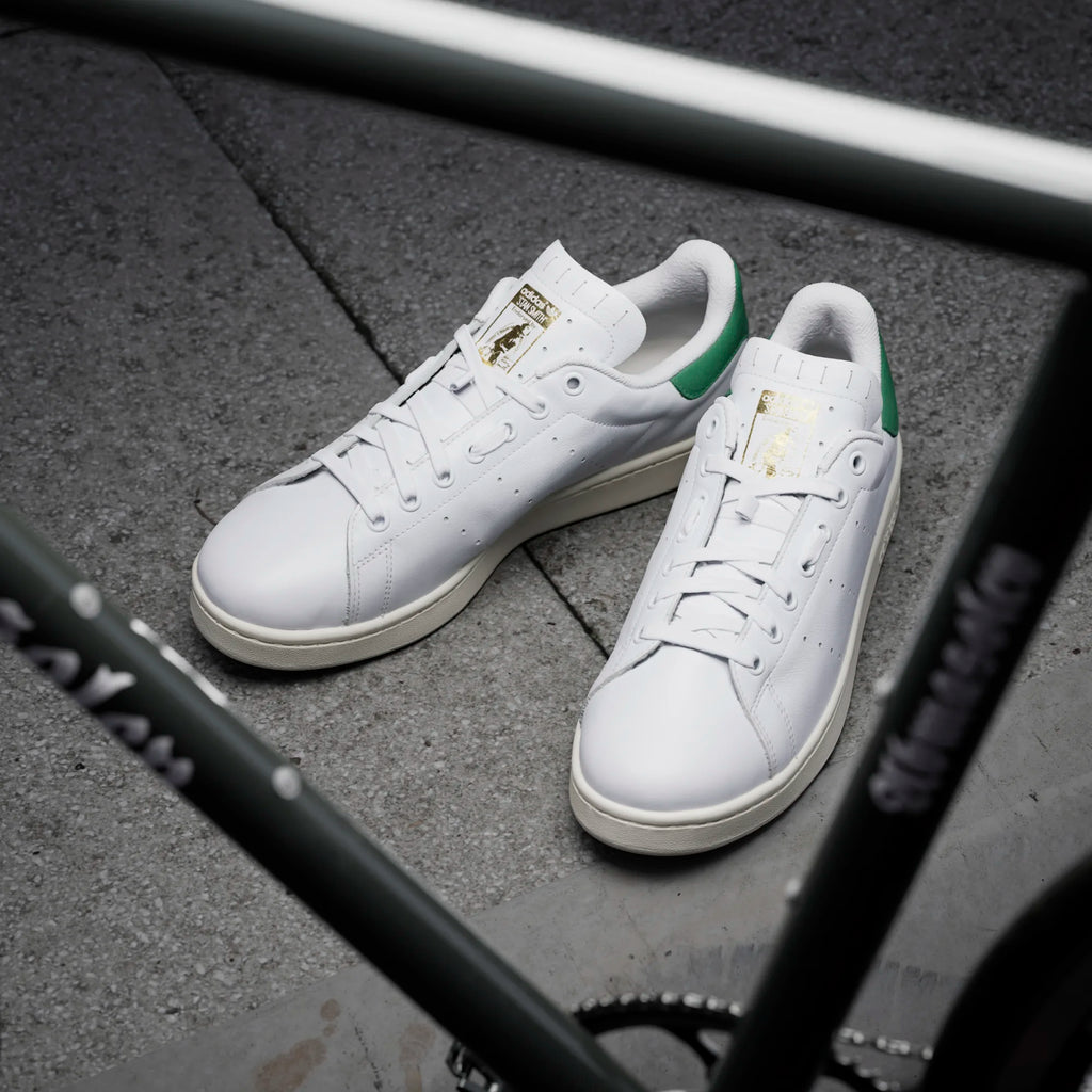 Adidas Velostan Smith shoes - White