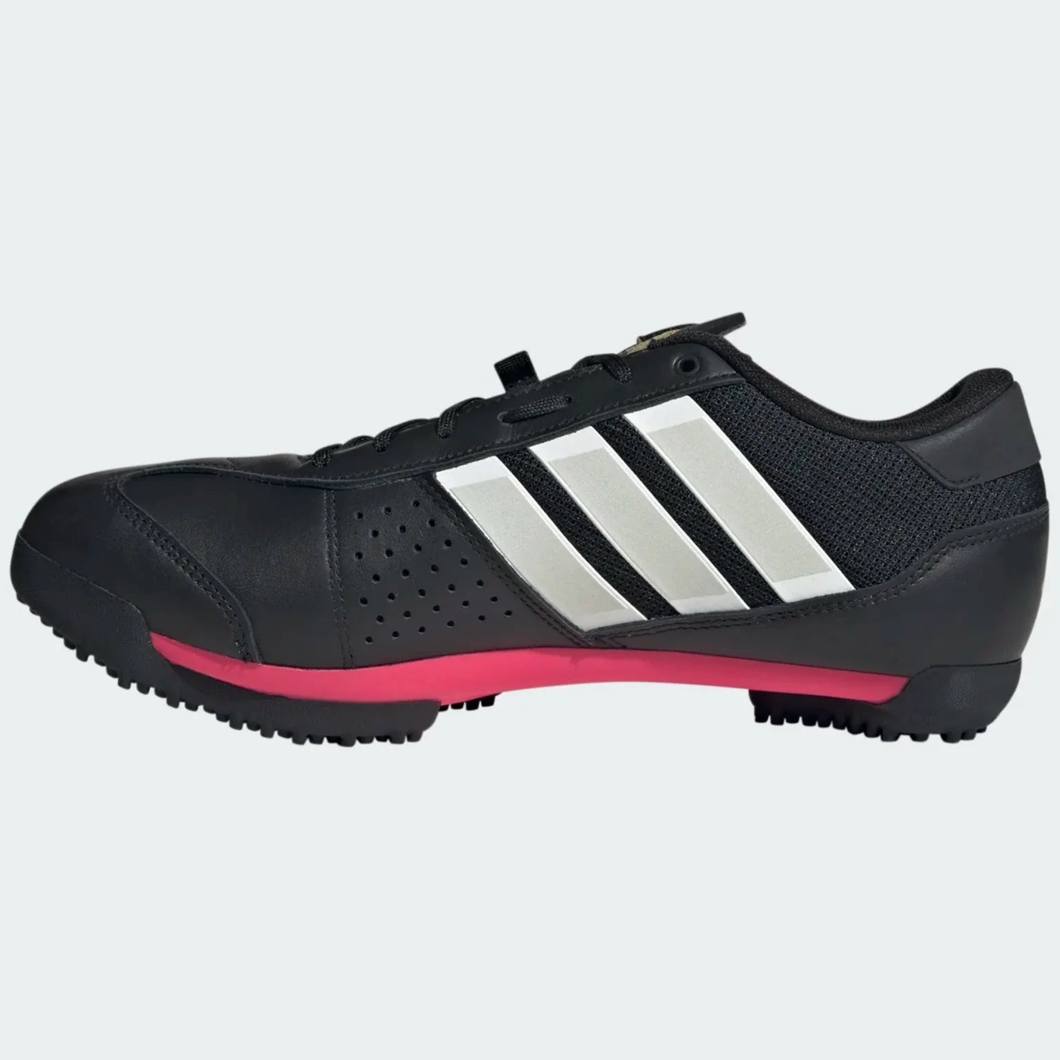 Adidas Heritage Tour shoes - Black