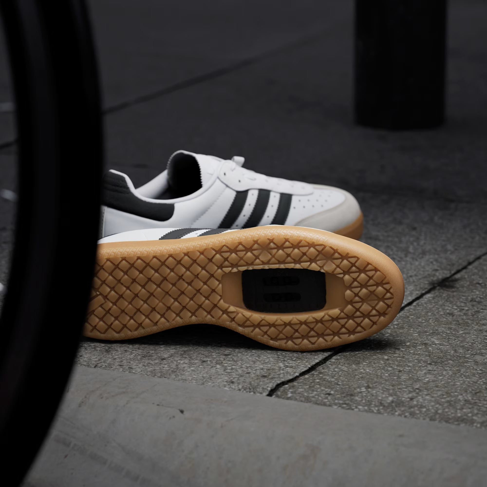 Adidas Velosamba Leather shoes - White black