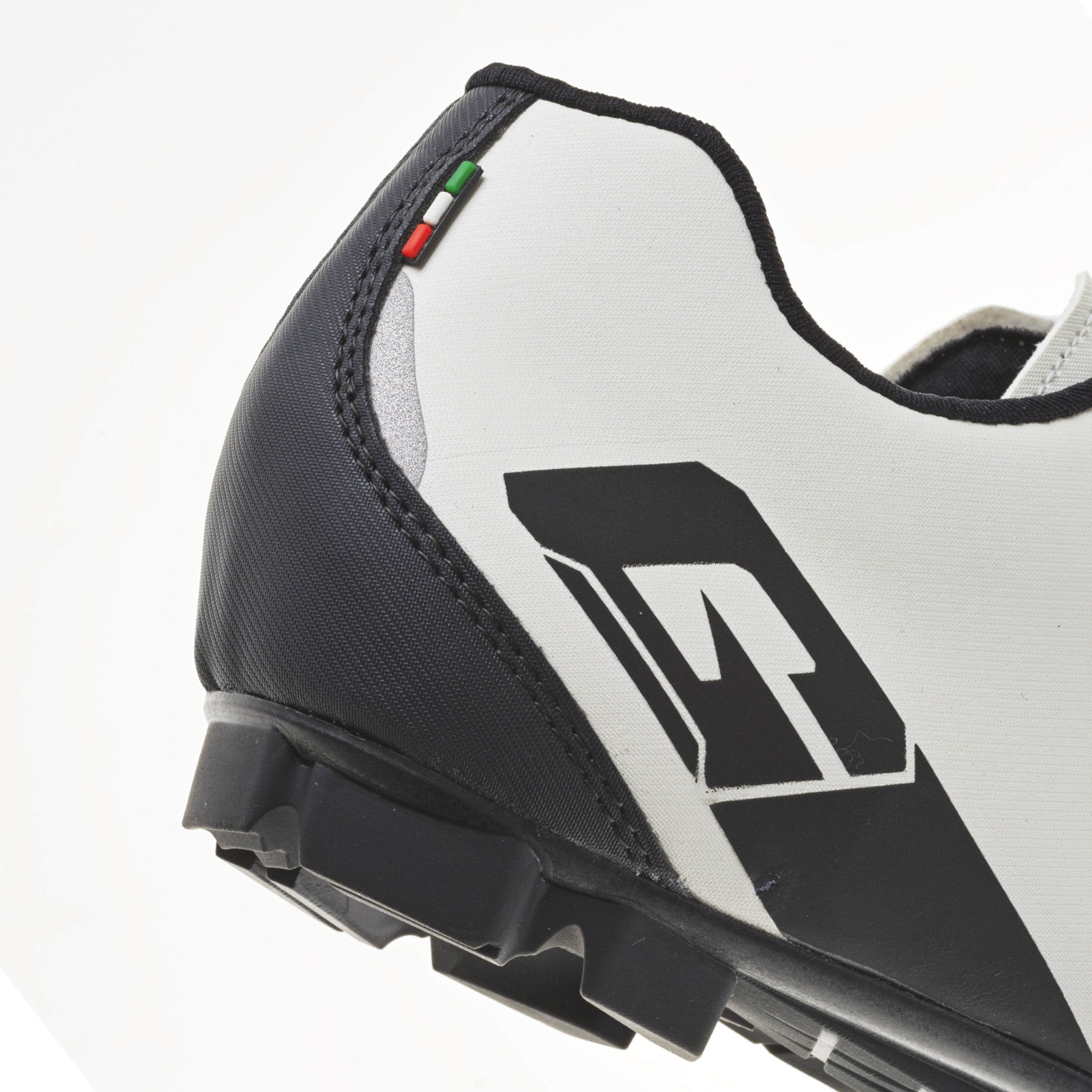 Gaerne Trail+ mtb shoes - White black